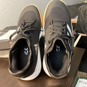 🌼3 for $15🌼 Adidas women’s Court Team Bounce volleyball shoes size 5